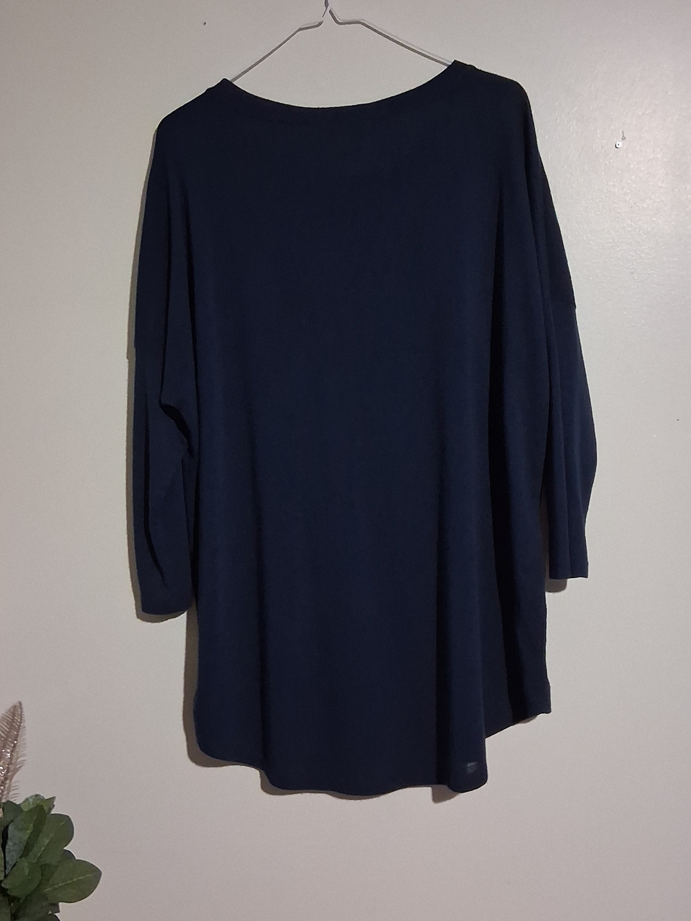 LOFT Navy Long Sleeve Relaxed Crewneck Top - Picture 3 of 3